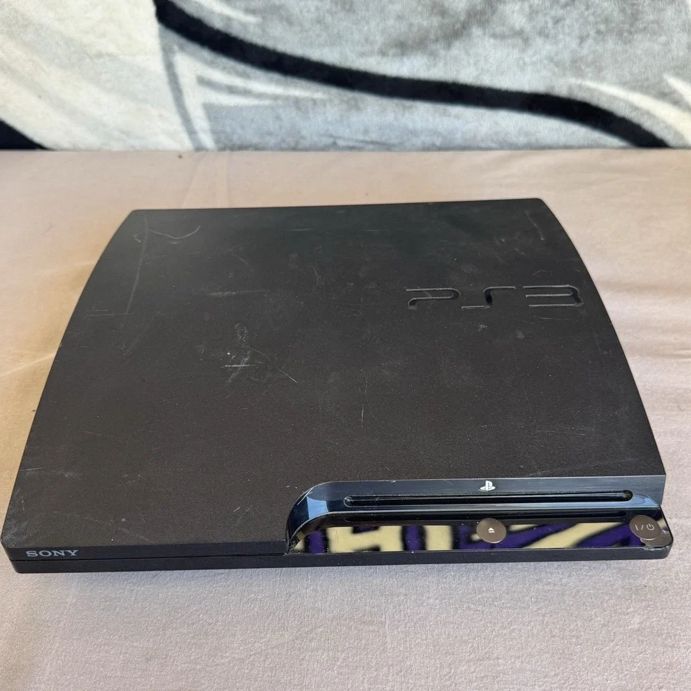 Sony PlayStation 3 Console Blu-Ray NTSC-U/C Black